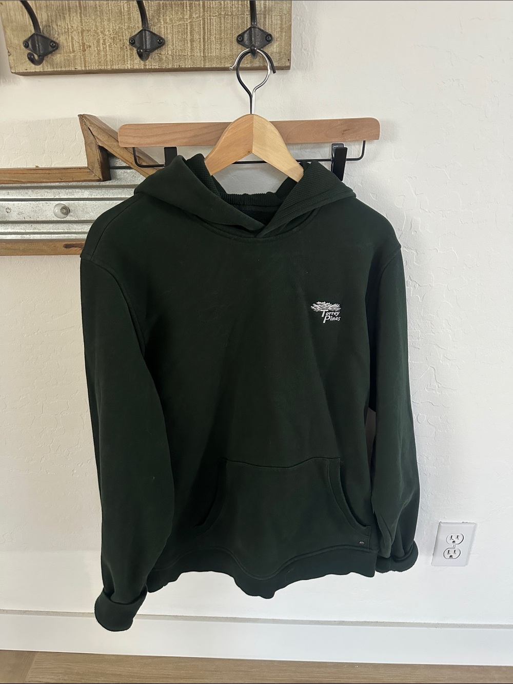 Vuori never worn Dark Green Men's Hoodie Sweatshirt